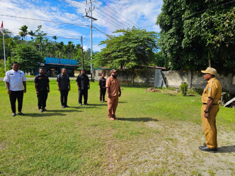 Foto pada Pelaksanaan Rutinitas Apel Pagi Senin, 02 Februari 2026