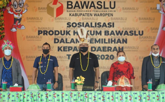 Bawaslu Waropen Sosialisasikan Perbawaslu Jelang Pilkada